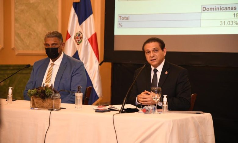 Dr. Daniel Rivera y Jesús Vásquez