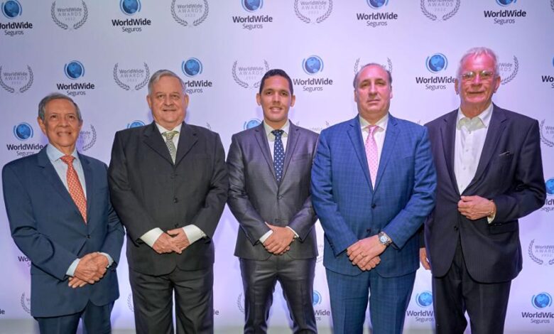 Salvador Morales, Fredy Schoepflin, Fernando Joa, Zanoni Selig y Wolfgang Wand.