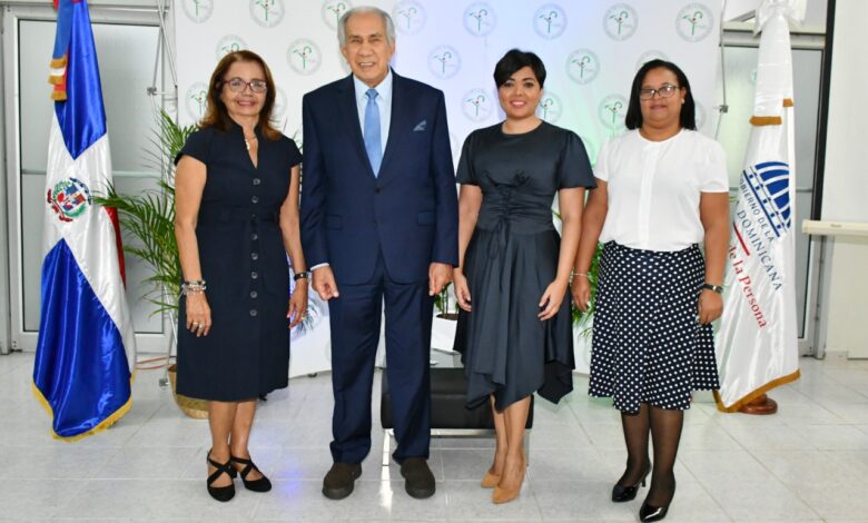 Representantes de conape