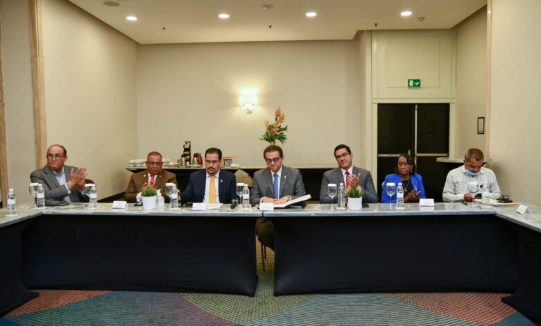 Ministro de Salud en Sesion internacional