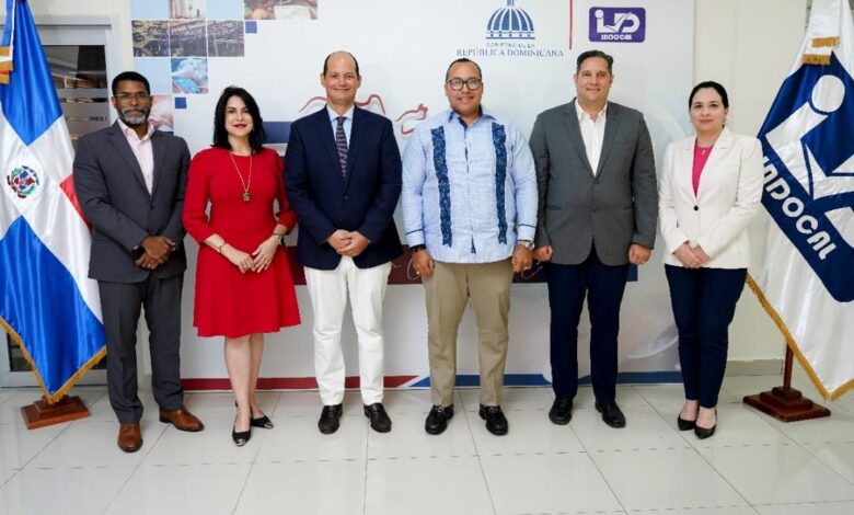 Representantes sector turismo y salud