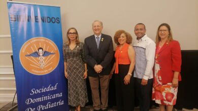 Médicos pediatras
