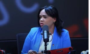Dra. Idelsa Polanco aborda el tema del autismo.