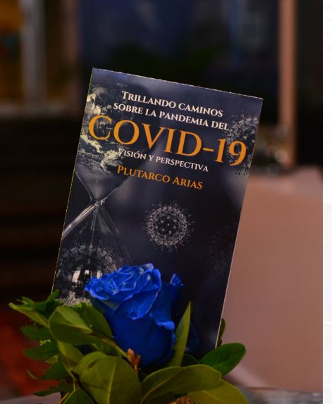 Ponen en circulación libro sobre experiencias de COVID 19