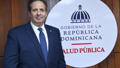 Víctor Atallah, Ministro de Salud