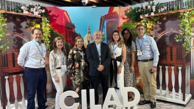 Dermatologos participan de congreso