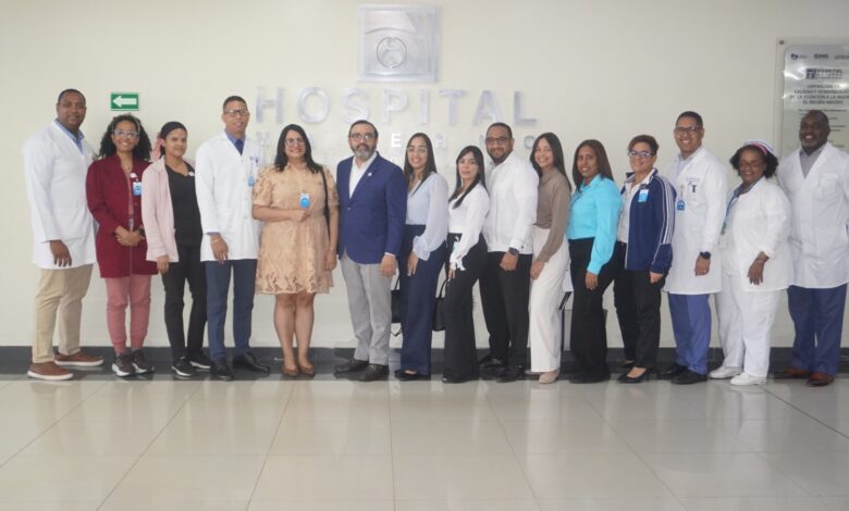 Materno Reynaldo Almánzar recibe visitas del Hospital HOMS