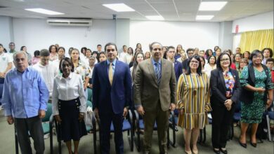 Tratan tema de la Salud Mental